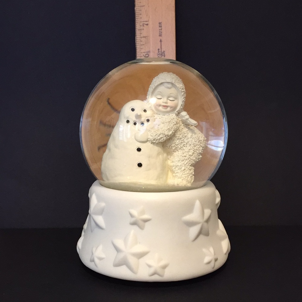Snowbabbies Snowglobe, Ornament & Figurine